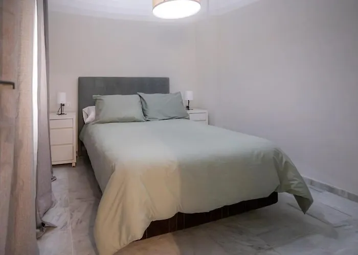 Apartment Alameda De Hercules - Divina Pastora *