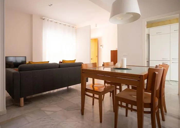 Apartment Alameda De Hercules - Divina Pastora *