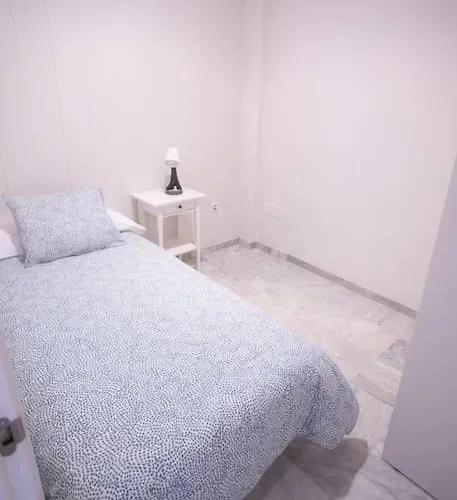 Alameda De Hercules - Divina Pastora Apartment *